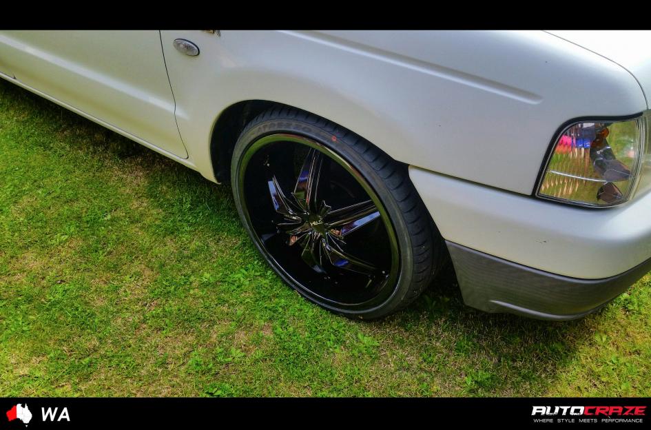 FORD COURIER HE866 GLOSS BLACK CHROME INSERTS